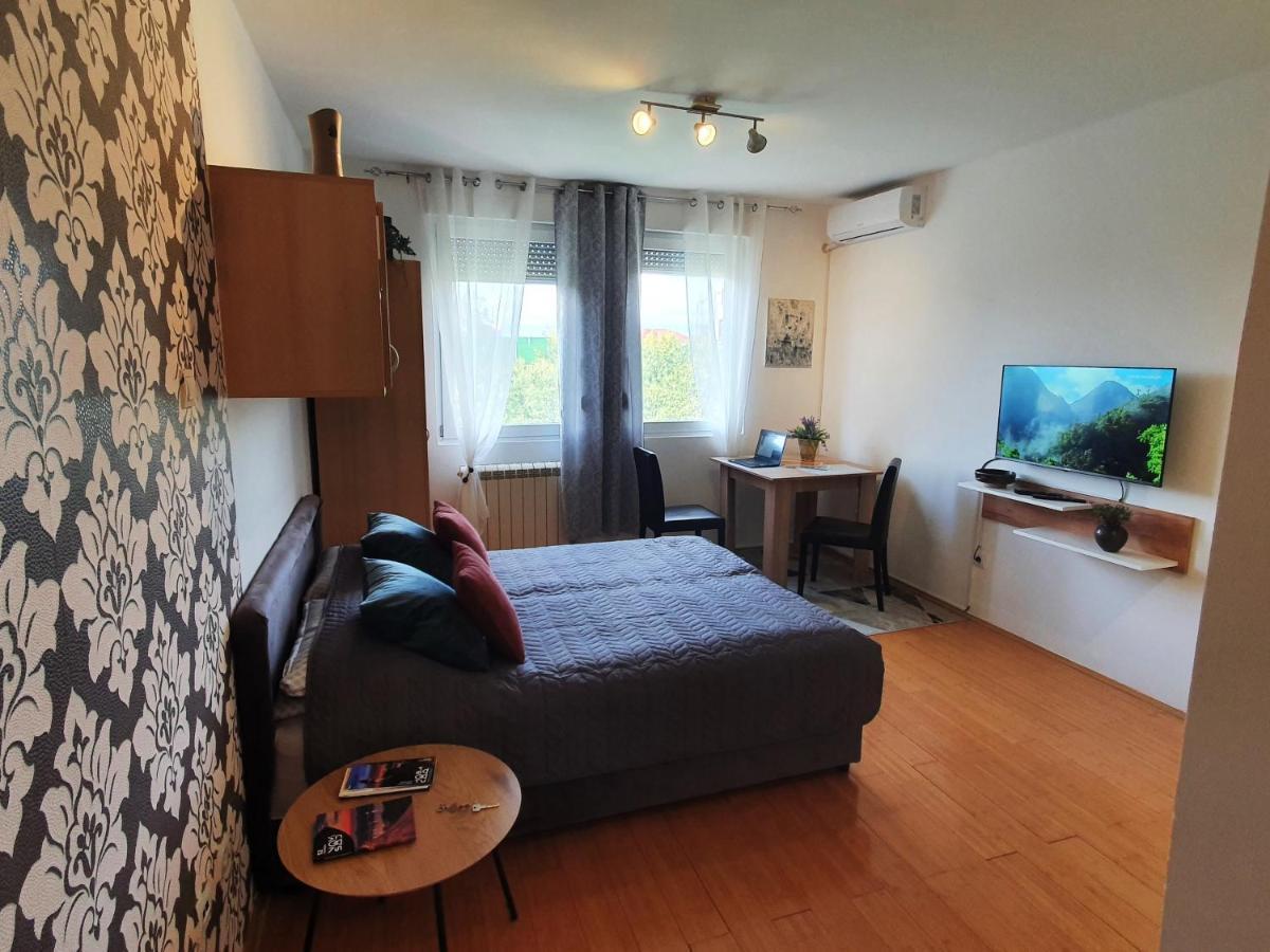 Apartman 64 - Besplatan Parking Za Goste Novi Sad Extérieur photo