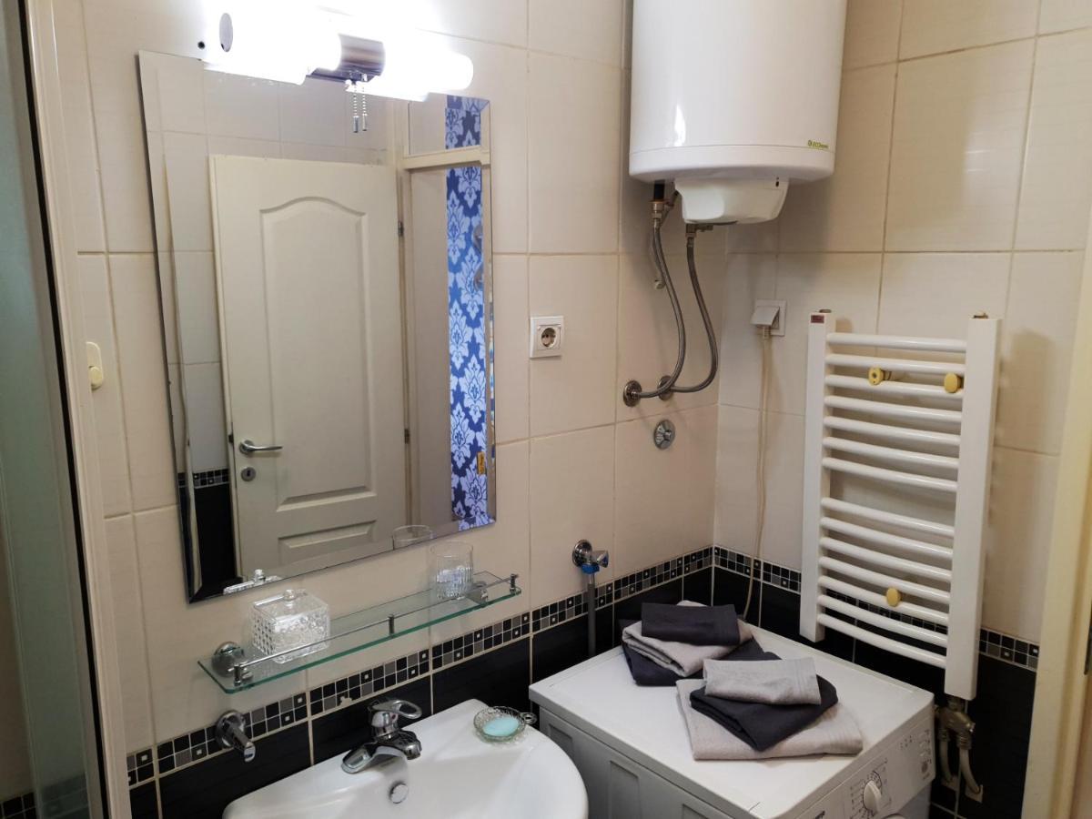 Apartman 64 - Besplatan Parking Za Goste Novi Sad Extérieur photo